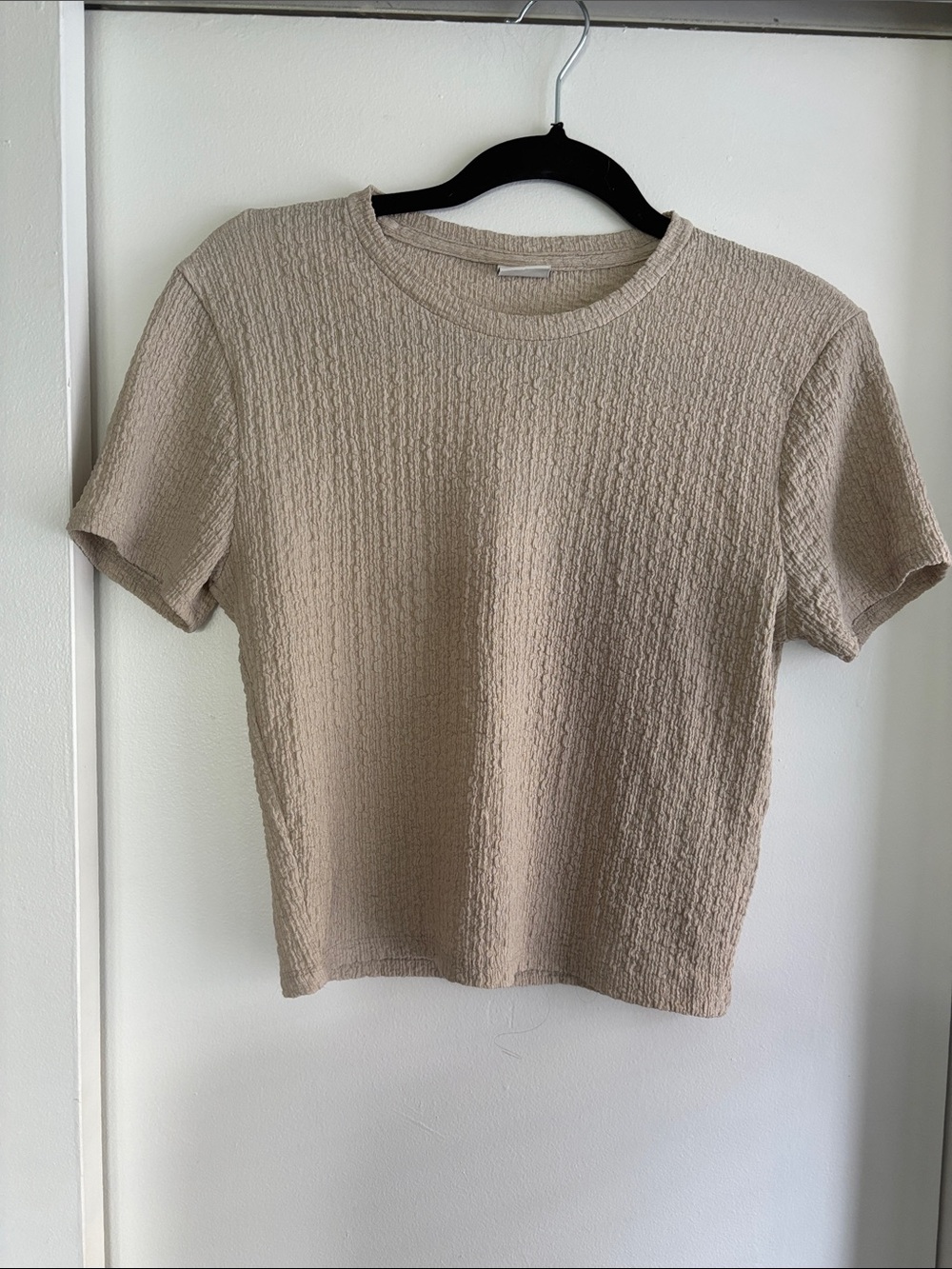 Abercrombie & Fitch Textured Ruched Short Sleeve Tee Top Taupe Beige Tan Medium